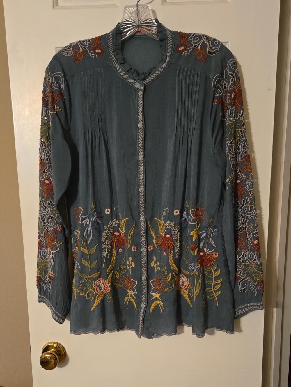 Johnny Was Autumn Green Embroidered Floral Long-Sleeve Top, Size S